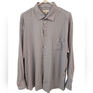 PETER MILLAR SUMMER COMFORT BUTTON UP LONG SLEEVE BLUE AND WHITE SHIRT. SIZE XL.
